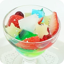 画像ギャラリー No.011のサムネイル画像 / 「Livly island COR」，スイーツパラダイス新宿東口店でコラボが実施。貸し切りイベントも