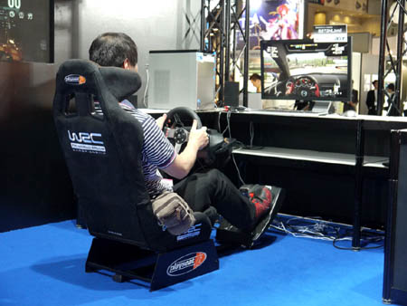画像ギャラリー No.011のサムネイル画像 / ［TGS 2010］人気のPCゲーム14タイトルを贅沢な環境でプレイできちゃう「Gaming PC World」ブースレポート
