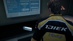 画像ギャラリー No.011のサムネイル画像 / 「DEAD RISING 2」,ストーリー序盤の内容公開。本作の主人公「チャック・グリーン」は,過去に起きたゾンビアウトブレイクの生還者だった
