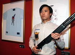 画像ギャラリー No.005のサムネイル画像 / ［TGS 2010］気を抜いたヤツはゾンビの餌食だ！ カプコン「デッドライジング2」プレイレポート