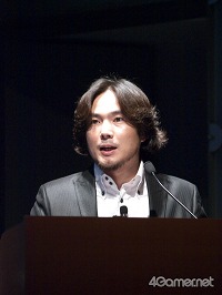 画像ギャラリー No.002のサムネイル画像 / 藤本美貴さんも登場！　明日発売の「ブルードラゴン 異界の巨獣」完成披露発表会で，鵜之澤社長はひたすら冷や汗