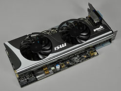 画像ギャラリー No.004のサムネイル画像 / “OC上等”なHD 5870カードは,ゲーム用途でメリットをもたらすか。MSI「R5870 Lightning」を試す