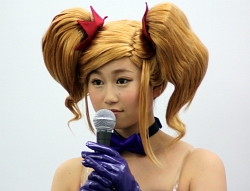 画像ギャラリー No.010のサムネイル画像 / AKB48の小林香菜さんがリデルのコスプレ姿で登場。NDS用「ウィッチテイル 見習い魔女と7人の姫」のトークイベントをレポート