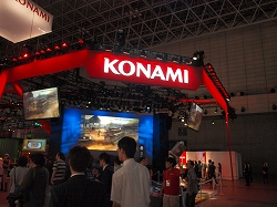 画像ギャラリー No.035のサムネイル画像 / ［TGS 2009］一般公開日レポートその1：レベルファイブ/カプコン/セガ/KONAMIブースの試遊台待ち時間を調べてみた