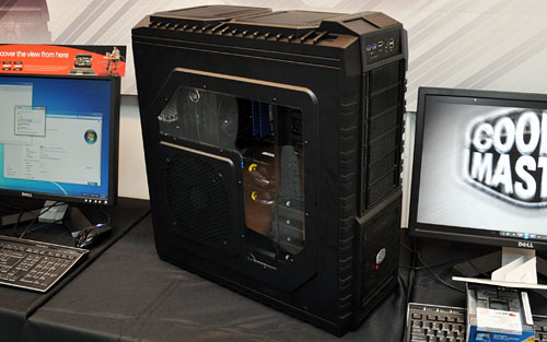 画像ギャラリー No.002のサムネイル画像 / ［COMPUTEX］Cooler Master，PCケースのフラグシップモデル「HAF X」や，オンラインゲーマー向けマウス「Inferno」などを公開