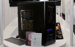 画像ギャラリー No.013のサムネイル画像 / ［COMPUTEX］Cooler Master，PCケースのフラグシップモデル「HAF X」や，オンラインゲーマー向けマウス「Inferno」などを公開