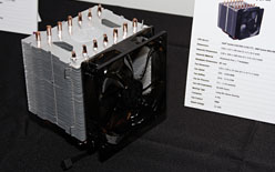画像ギャラリー No.028のサムネイル画像 / ［COMPUTEX］Cooler Master，PCケースのフラグシップモデル「HAF X」や，オンラインゲーマー向けマウス「Inferno」などを公開