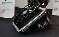 画像ギャラリー No.030のサムネイル画像 / ［COMPUTEX］Cooler Master，PCケースのフラグシップモデル「HAF X」や，オンラインゲーマー向けマウス「Inferno」などを公開