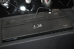 画像ギャラリー No.005のサムネイル画像 / ［COMPUTEX］Cooler Master，「USB接続で全キー同時押し対応」のゲーマー向けメカニカルキーボードを公開