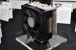 画像ギャラリー No.026のサムネイル画像 / ［COMPUTEX］Cooler Master，「USB接続で全キー同時押し対応」のゲーマー向けメカニカルキーボードを公開