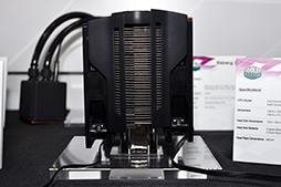 画像ギャラリー No.029のサムネイル画像 / ［COMPUTEX］Cooler Master，「USB接続で全キー同時押し対応」のゲーマー向けメカニカルキーボードを公開