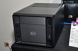 画像ギャラリー No.046のサムネイル画像 / ［COMPUTEX］Cooler Master，「USB接続で全キー同時押し対応」のゲーマー向けメカニカルキーボードを公開