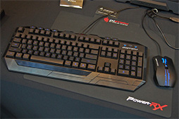 画像ギャラリー No.034のサムネイル画像 / ［COMPUTEX］CM Storm限定“緑軸”，「Cherry MX Green」採用のゲーマー向けキーボードをCooler Masterが披露