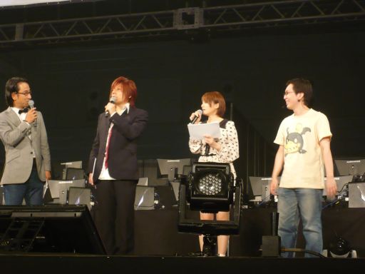 画像ギャラリー No.020のサムネイル画像 / 「ファイターズクラブ」がお披露目された「Hangame Festival★2012」後半戦。盛りだくさんのステージイベントをレポート 