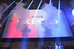 画像ギャラリー No.024のサムネイル画像 / 「ファイターズクラブ」がお披露目された「Hangame Festival★2012」後半戦。盛りだくさんのステージイベントをレポート 