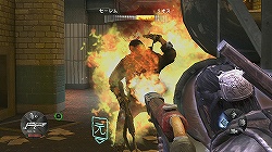 画像ギャラリー No.019のサムネイル画像 / たった二人の軍隊が駆け抜ける上海。崩れゆくカオスシティでは己の“選択”が生死を分ける!「アーミー オブ ツー:The 40th Day」の魅力をプレイムービーとともに紹介