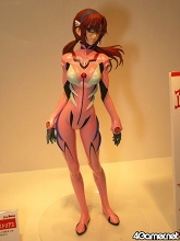 画像ギャラリー No.037のサムネイル画像 / 幕張メッセのホール1からホール8まで，ぶち抜きで開催された「ワンダーフェスティバル2010［冬］」で新作フィギュアの波に揉まれてきました