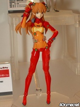 画像ギャラリー No.038のサムネイル画像 / 幕張メッセのホール1からホール8まで，ぶち抜きで開催された「ワンダーフェスティバル2010［冬］」で新作フィギュアの波に揉まれてきました