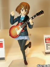 画像ギャラリー No.047のサムネイル画像 / 幕張メッセのホール1からホール8まで，ぶち抜きで開催された「ワンダーフェスティバル2010［冬］」で新作フィギュアの波に揉まれてきました