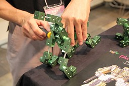 画像ギャラリー No.053のサムネイル画像 / 「東京おもちゃショー2010」開幕，ゲーム関連の商品からローテク/ハイテク織り交ぜた最新玩具をレポート