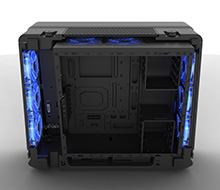 画像ギャラリー No.002のサムネイル画像 / 見た目はまるで軍用PC? 24インチディスプレイを側面に取り付けたPCケースがマイルストーンから登場。採用PCは11月下旬から発売