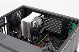 画像ギャラリー No.010のサムネイル画像 / アークとプロゲームチームSunSisterのコラボPCを試す。「PUBGを快適にプレイするためのデスクトップ機」の実力は