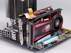 画像ギャラリー No.002のサムネイル画像 / 「ATI Radeon HD 4770」CrossFireX動作検証。2-wayでスコアはどこまで伸びるか