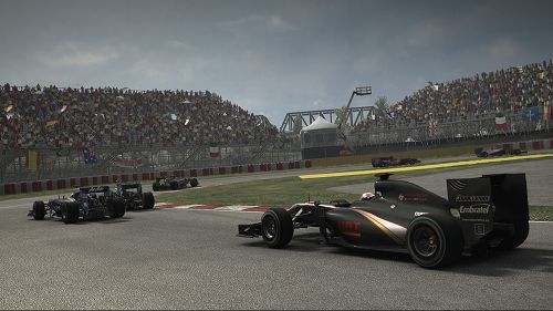 画像ギャラリー No.001のサムネイル画像 / 「F1 2010」,公式サイトで最新PV&スクリーンショットが公開。舞い上がる水しぶきなど,巧みに表現されたグラフィックスをチェック