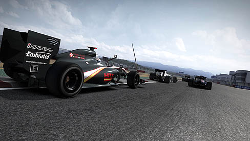 画像ギャラリー No.009のサムネイル画像 / 「F1 2010」で,別次元のスピード体験を。コードマスターズの最新作は,F1のすべてをあますところなく再現した,F1ドライバー「なりきり」レースゲームだ