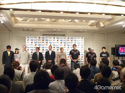画像ギャラリー No.002のサムネイル画像 / 秋山成勲vs.ヴァンダレイ・シウバも発表された「UFC 2009 Undisputed」記者会見レポート
