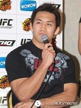 画像ギャラリー No.010のサムネイル画像 / 秋山成勲vs.ヴァンダレイ・シウバも発表された「UFC 2009 Undisputed」記者会見レポート