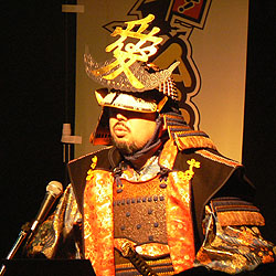 画像ギャラリー No.005のサムネイル画像 / 「浅草花やしき」に戦国武将が大集結!?　ハンゲームのオンライン合戦アクション「突撃！合戦スタジアム」発表会レポート