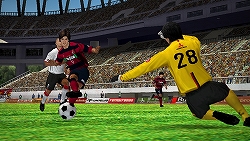 画像ギャラリー No.015のサムネイル画像 / 美人秘書/オーナーも駆けつけた，PSP「J.LEAGUE プロサッカークラブをつくろう！6 Pride of J」ゲーム＆キャラクター発表会をレポート