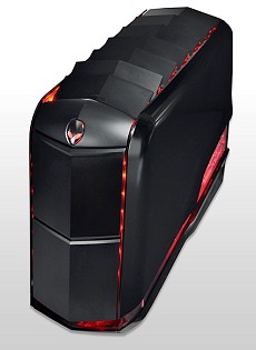 画像ギャラリー No.027のサムネイル画像 / 【PR】西川善司，Alienware Aurora ALXのパワーでトリプルディスプレイゲームに挑戦する