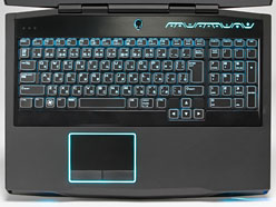 画像ギャラリー No.014のサムネイル画像 / 【PR】第3世代「ALIENWARE M17x」登場。ゲーマー向けノートPCはついに機能面でデスクトップPCを超えた