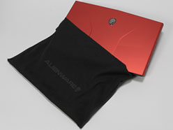 画像ギャラリー No.006のサムネイル画像 / 【PR】これは“ガチ対戦”向けだ。「ALIENWARE M17x」の120Hz液晶モデルが持つポテンシャルに感嘆する