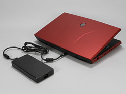 画像ギャラリー No.007のサムネイル画像 / 【PR】これは“ガチ対戦”向けだ。「ALIENWARE M17x」の120Hz液晶モデルが持つポテンシャルに感嘆する