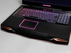 画像ギャラリー No.014のサムネイル画像 / 【PR】疑いなく速い「ALIENWARE M18x」。「ハイエンドデスクトップPCと同じ性能」がノートPCに収まった