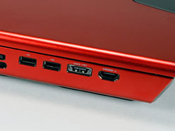 画像ギャラリー No.015のサムネイル画像 / 【PR】疑いなく速い「ALIENWARE M18x」。「ハイエンドデスクトップPCと同じ性能」がノートPCに収まった