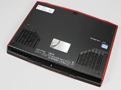 画像ギャラリー No.004のサムネイル画像 / 【PR】ゲーム性能とサイズの絶妙なバランス。「ALIENWARE M14x」は，ちょうどいい14インチノートPCだった