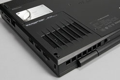 画像ギャラリー No.007のサムネイル画像 / 【PR】もはや“エントリークラス”ではない。第3世代ALIENWARE M11xは速かった