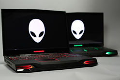 画像ギャラリー No.019のサムネイル画像 / 【PR】「最強vs.最強」。ALIENWARE M18xのHD 6990M CFXモデルとGTX 580M SLIモデル，頂上決戦