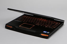 画像ギャラリー No.004のサムネイル画像 / 【PR】第2世代の「ALIENWARE M14x」登場。ほかより一回り小さな本格派は，Ivy Bridge＋Kepler搭載でここまで進化した 