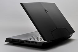 画像ギャラリー No.003のサムネイル画像 / 【PR】「ALIENWARE M18x」の最速伝説に新たな1ページ。第2世代モデルはGTX 680搭載のデスクトップPCより速かった
