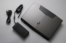 画像ギャラリー No.021のサムネイル画像 / 【PR】「ALIENWARE M18x」の最速伝説に新たな1ページ。第2世代モデルはGTX 680搭載のデスクトップPCより速かった