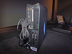 画像ギャラリー No.012のサムネイル画像 / ［E3 2013］2年ぶりのフルモデルチェンジ，ALIENWAREがゲーマー向けノートPCなど4シリーズを発表。米国での発表イベントもレポート