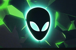 画像ギャラリー No.017のサムネイル画像 / ［E3 2013］2年ぶりのフルモデルチェンジ，ALIENWAREがゲーマー向けノートPCなど4シリーズを発表。米国での発表イベントもレポート