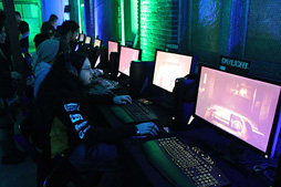 画像ギャラリー No.020のサムネイル画像 / ［E3 2013］2年ぶりのフルモデルチェンジ，ALIENWAREがゲーマー向けノートPCなど4シリーズを発表。米国での発表イベントもレポート