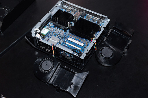 画像ギャラリー No.020のサムネイル画像 / ［TGS 2014］ALIENWAREの“新型ゲーム機”「Alpha」とは何なのか？ バラして中身をチェックしてみた