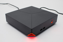 画像ギャラリー No.002のサムネイル画像 / 自称「真の新世代ゲーム機」は買いなのか。「ALIENWARE Alpha」をゲーム機として評価してみる